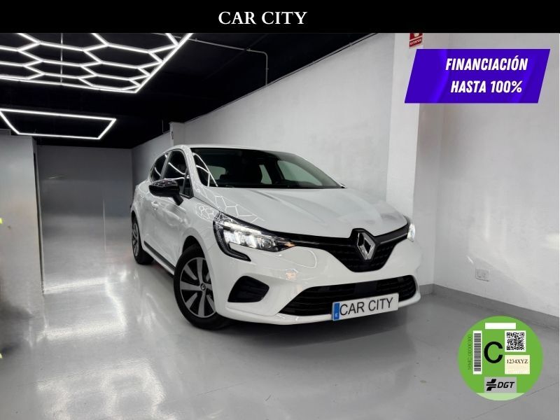 RENAULT Clio (Blue dCi Equilibre 74kW) en Barcelona