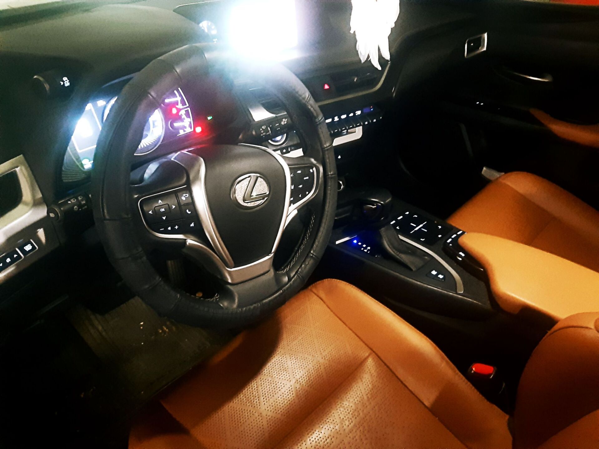 Imagen 2 de LEXUS UX