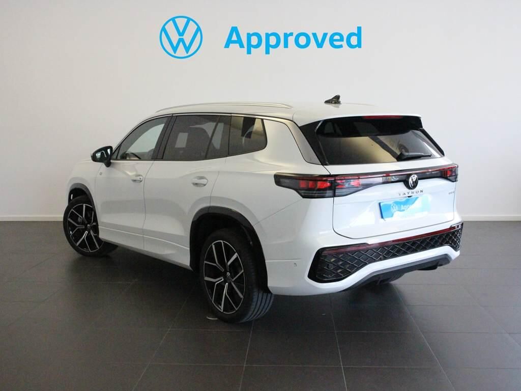 Foto del VOLKSWAGEN Tayron 1.5 eTSI DSG7 110kW R-Line