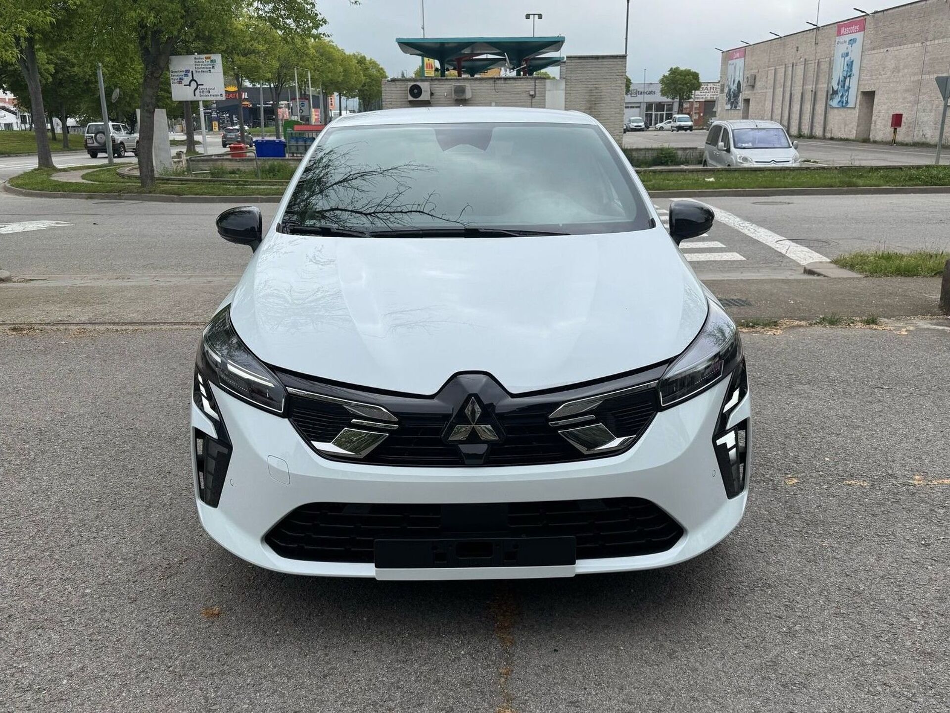 Imagen 2 de MITSUBISHI Colt