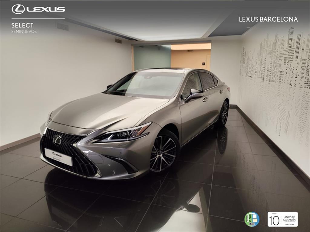 LEXUS ES (PREMIUM) en Barcelona