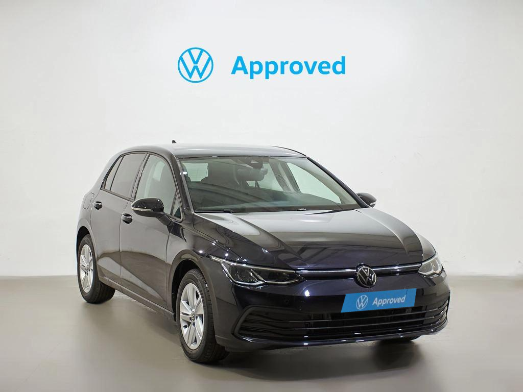 VOLKSWAGEN Golf (Life 1.5 TSI 85 kW (116 CV)) en Barcelona