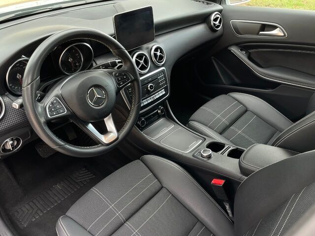 Foto del MERCEDES Clase A A 200d 7G-DCT