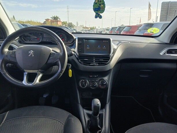 Foto del PEUGEOT 208 1.2 PureTech Access 82