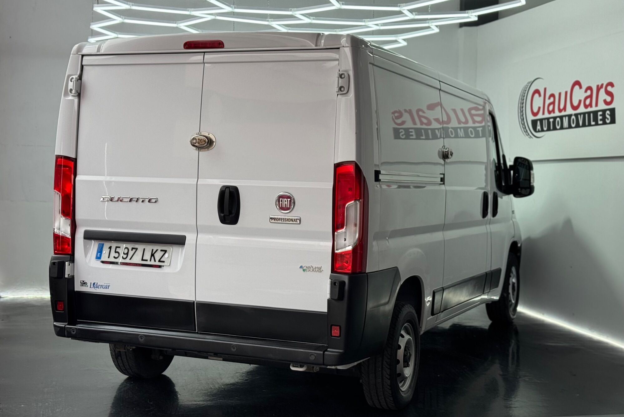 Foto del FIAT Ducato Fg. 35 3.0 Natural Power L2 H1