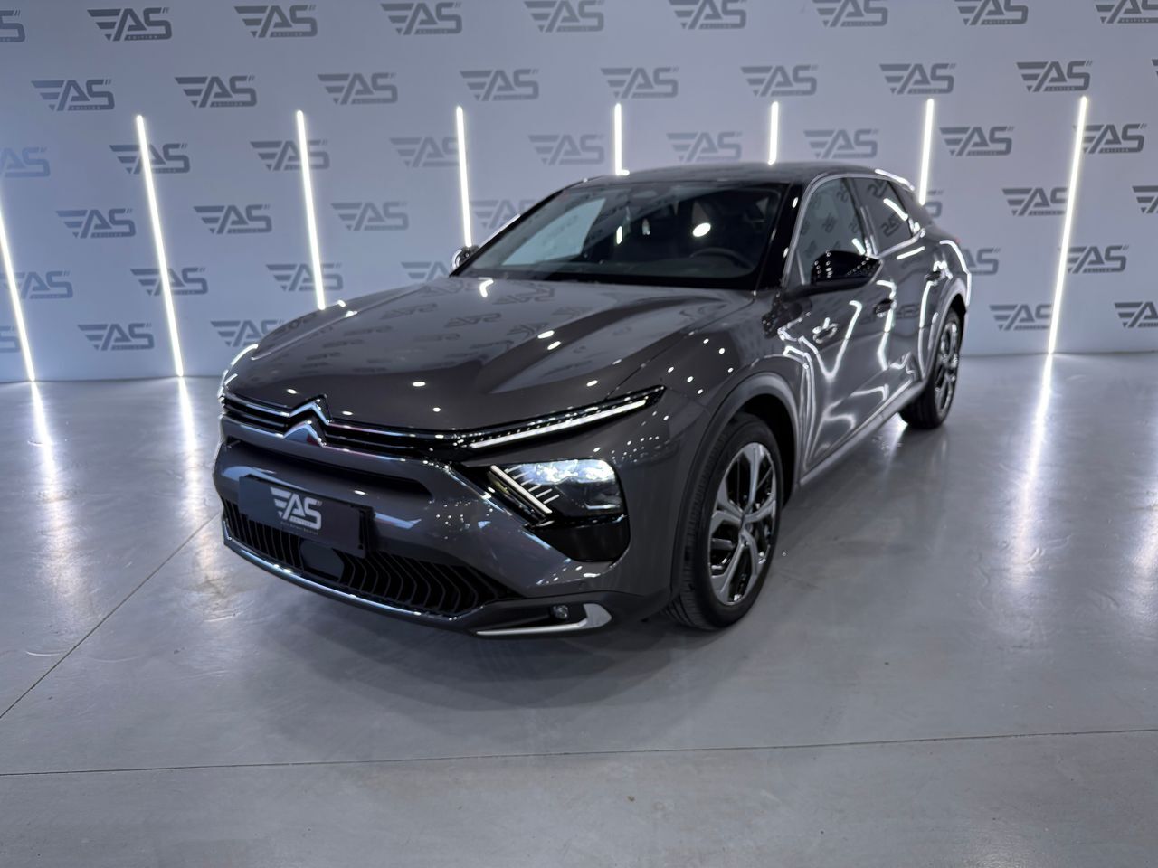 CITROEN C5 X (PureTech 96kW (130CV) S&S EAT8 Feel Pack) en Girona