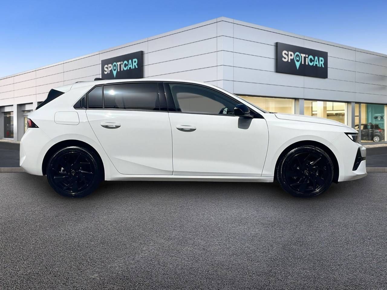 Foto del OPEL Astra 1.2T XHT S-S GS 130