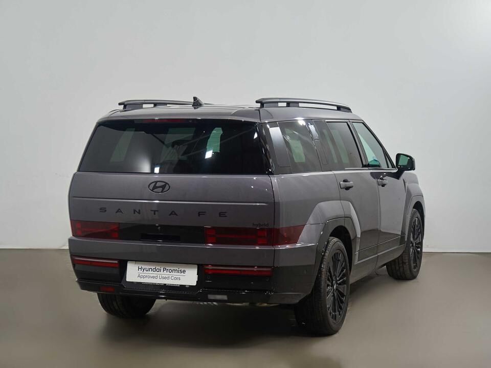 Foto del HYUNDAI Santa Fe 1.6TGDI PHEV Calligraphy 4WD 6AT