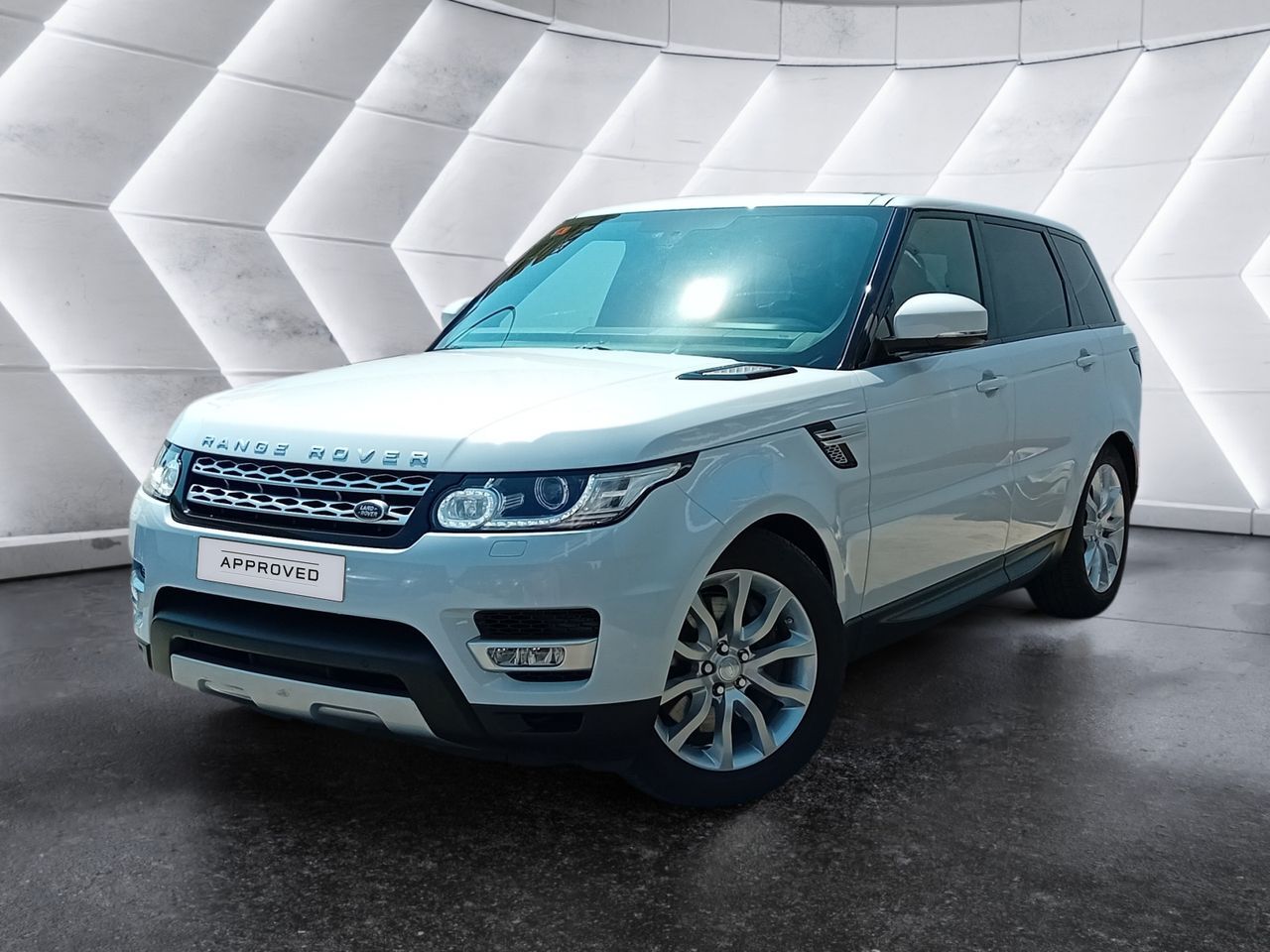 LAND ROVER Range Rover Sport (3.0 SDV6 306cv HSE) en Málaga