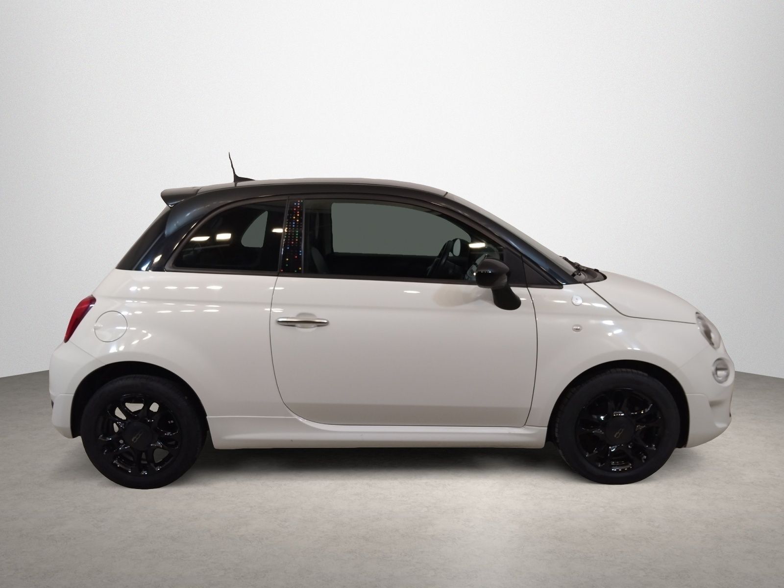 Foto del FIAT 500 1.0 Hybrid Hey Google 52kW
