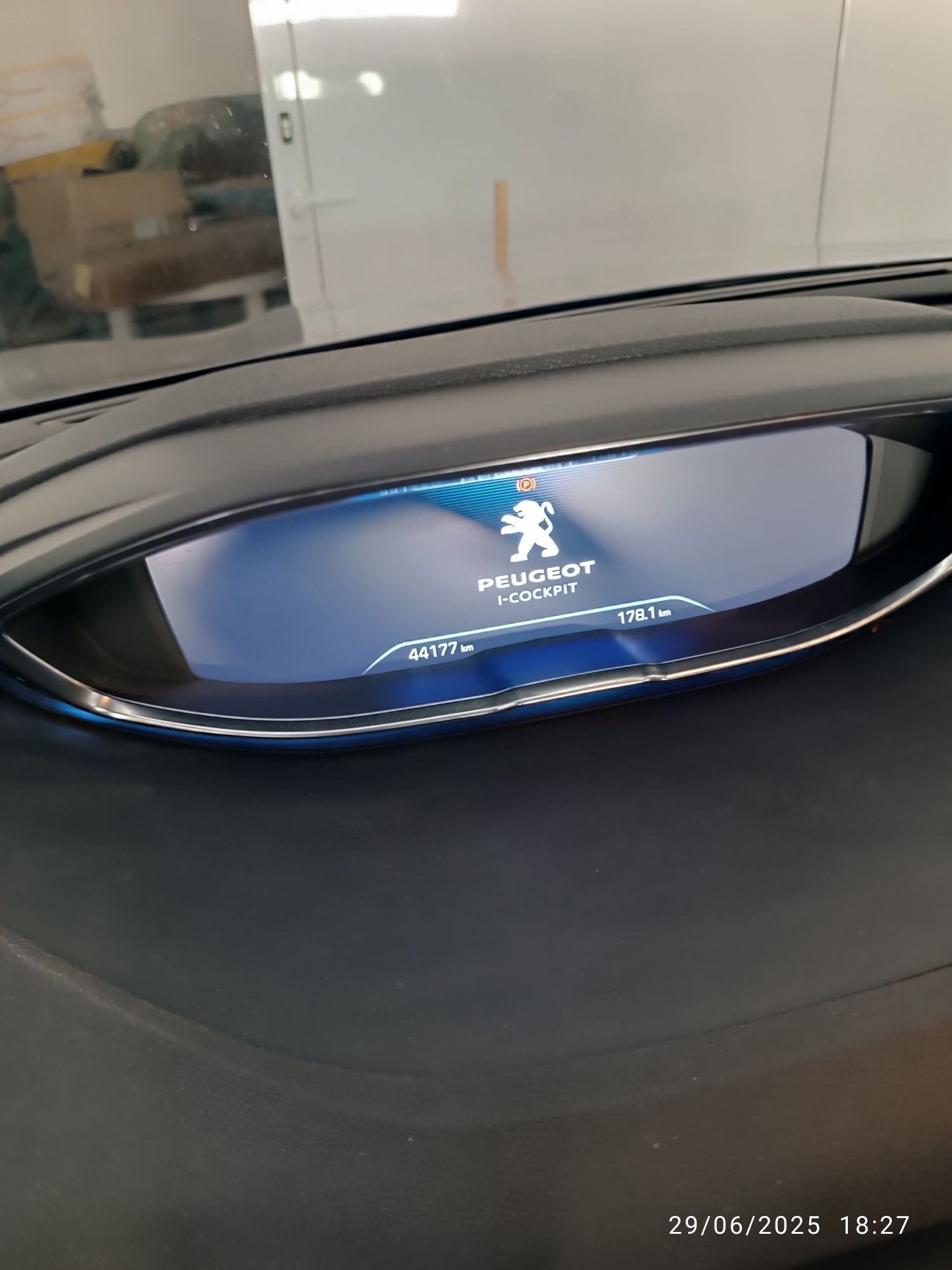 Foto del PEUGEOT 3008 1.5BlueHDi GT Line S&S 130