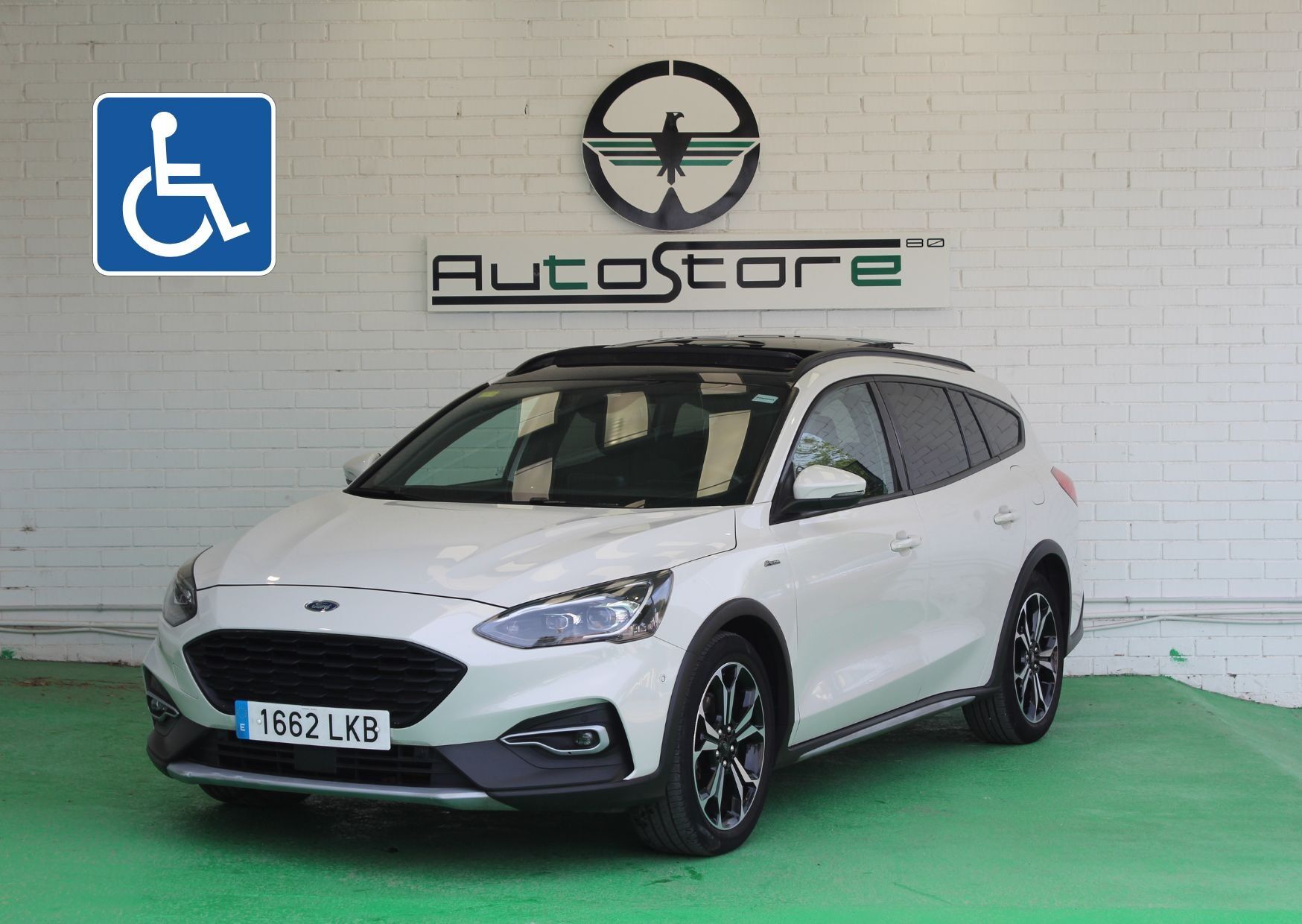 FORD Focus (2.0 Ecoblue 110kW Active Auto SportBr) en Barcelona