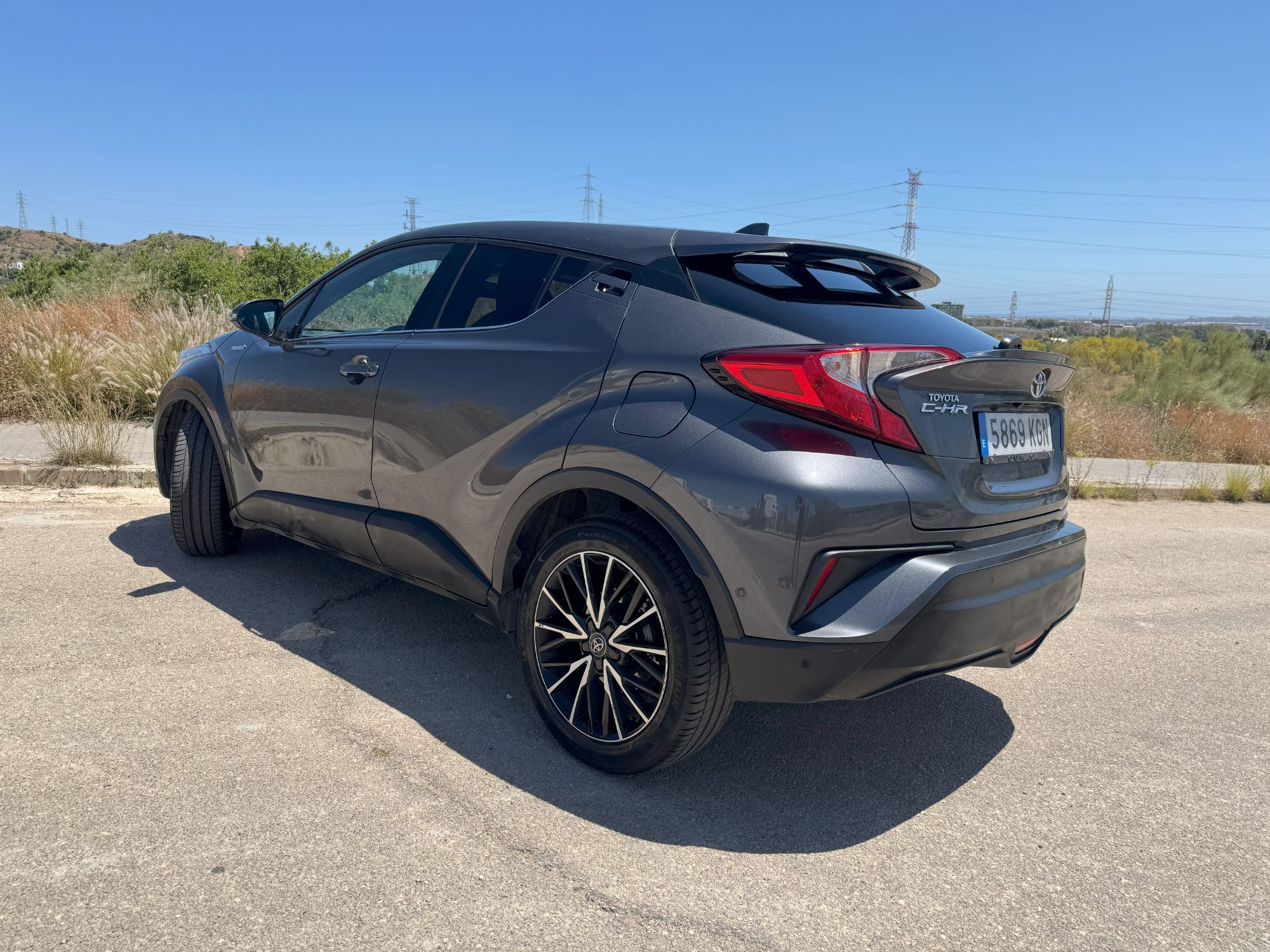 Foto del TOYOTA C-HR 125H Advance