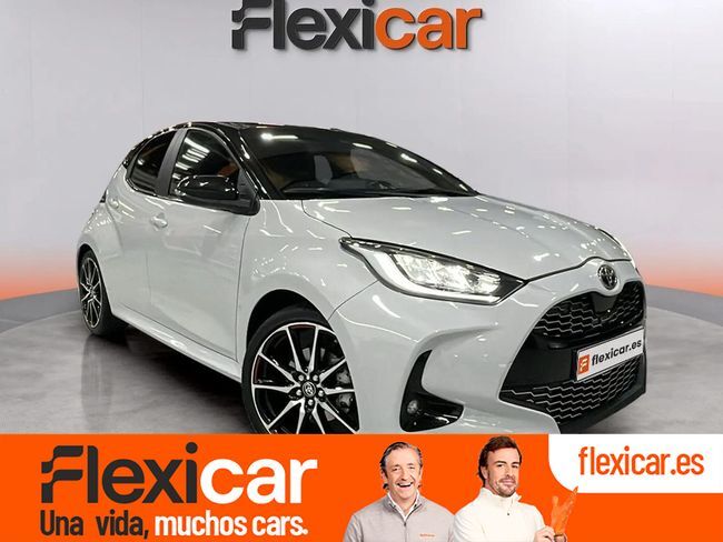 TOYOTA Yaris (1.5 120H GR Sport Plus) en Barcelona
