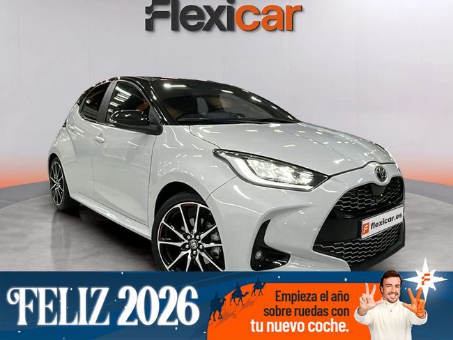 TOYOTA Yaris (1.5 120H GR Sport Plus) en Barcelona