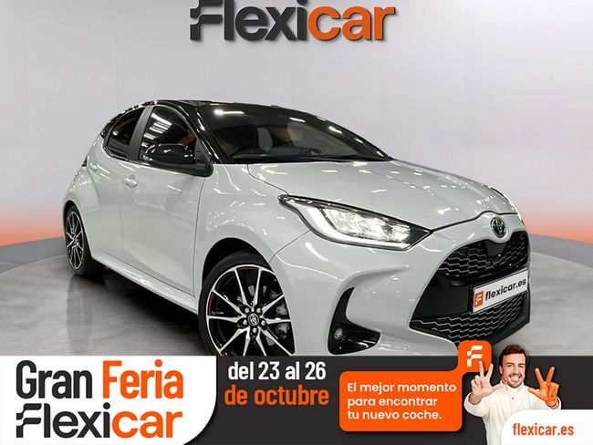TOYOTA Yaris (1.5 120H GR Sport Plus) en Barcelona