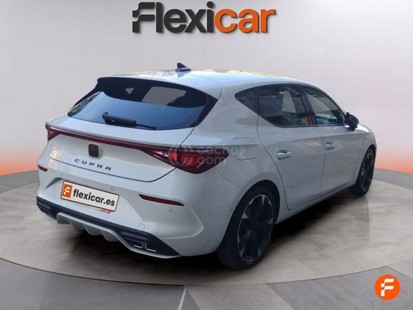 Foto del CUPRA León 1.5 ETSI DSG 110Kw