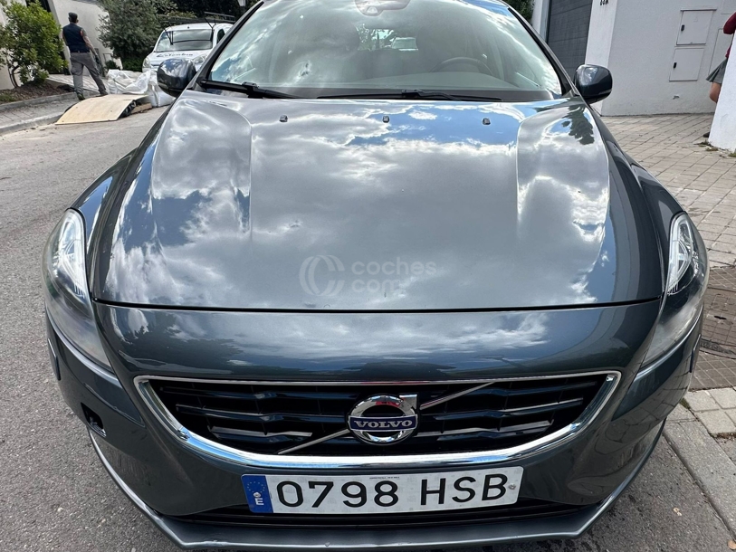 Foto del VOLVO V40 D3 R-Design Momentum Aut. 150