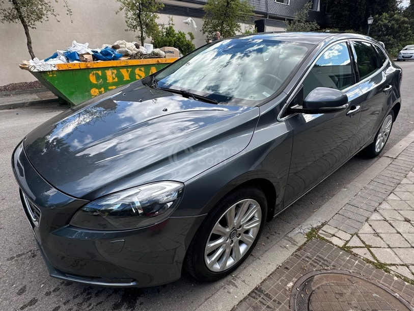 Foto del VOLVO V40 D3 R-Design Momentum Aut. 150