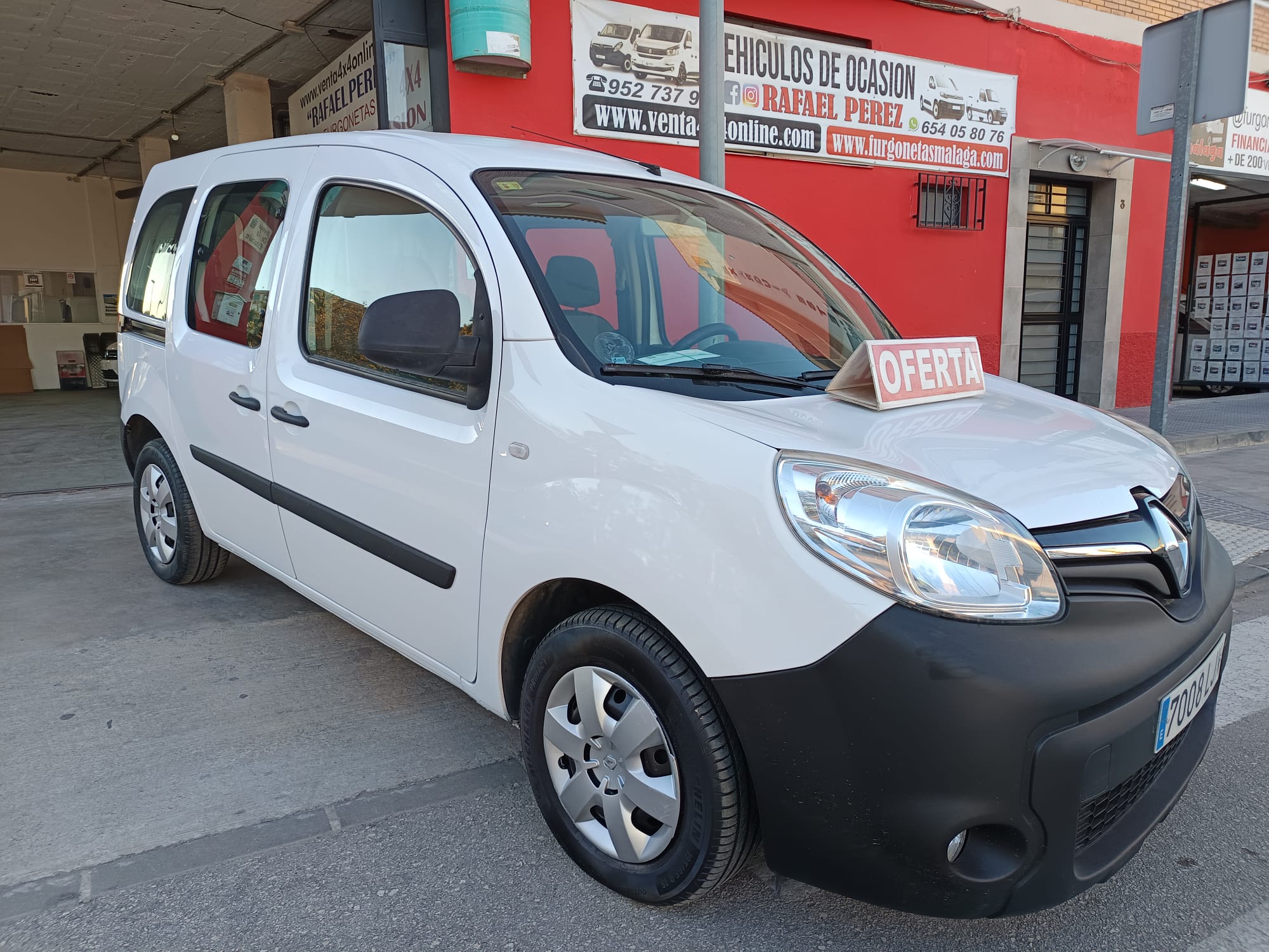 RENAULT Kangoo (Combi 1.5dCi Blue Profesional 59kW) en Málaga