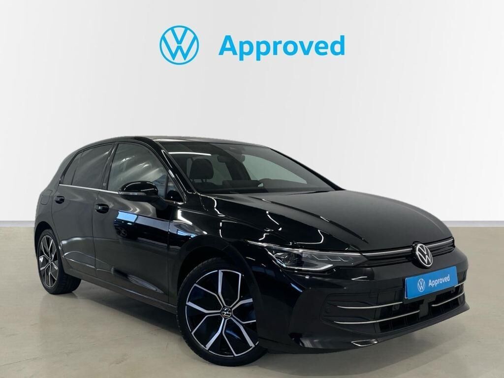 VOLKSWAGEN Golf (50 Aniversario 2.0 TDI 110 kW (150 CV) DSG) en Barcelona