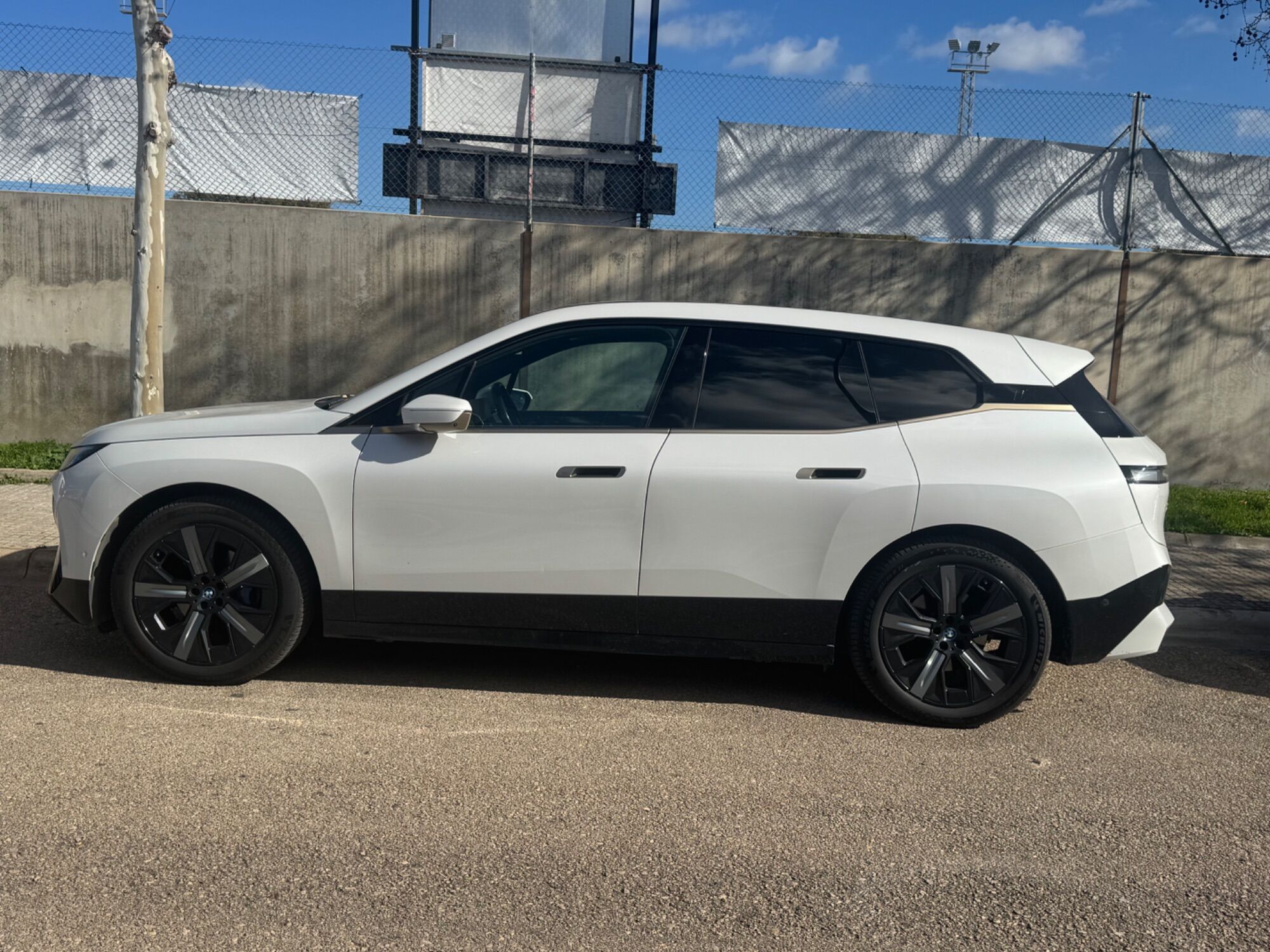 Foto del BMW iX xDrive 40