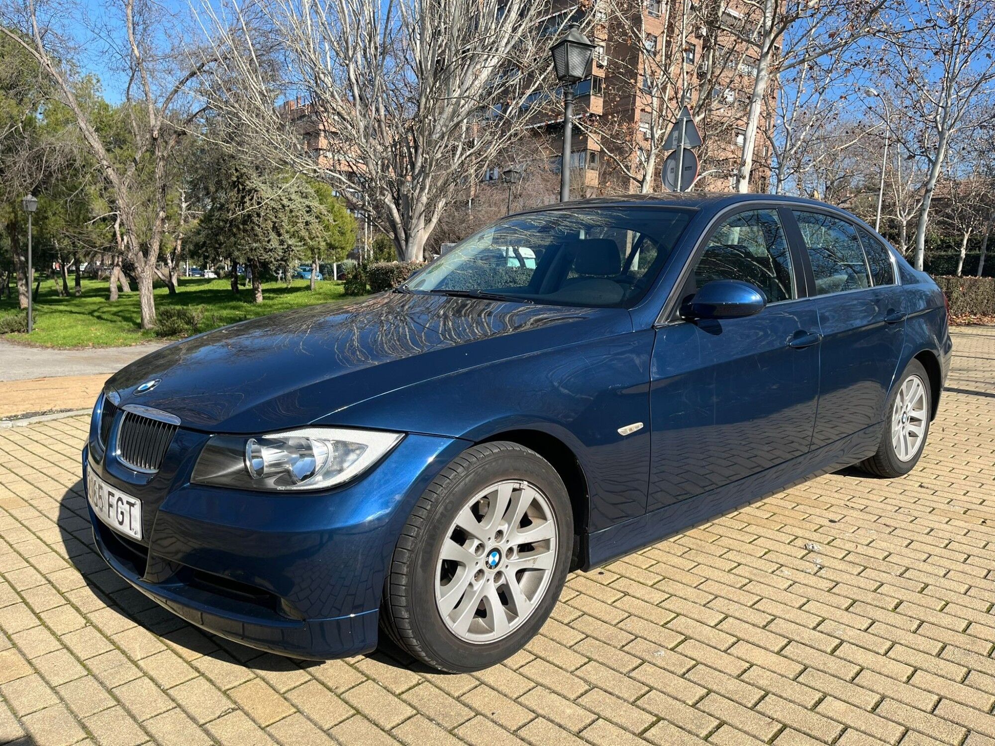 BMW Serie 3 (318i) en Madrid