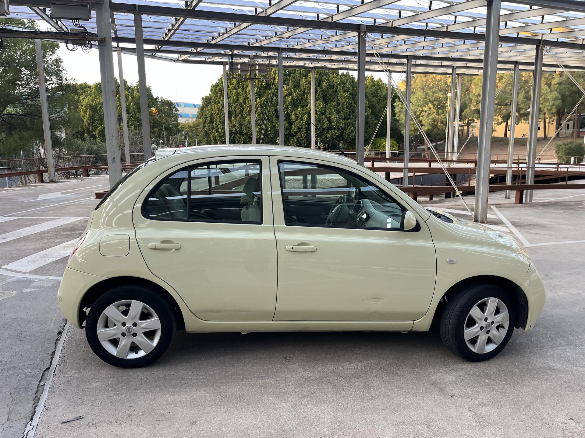 Foto del NISSAN Micra 1.4 Acenta