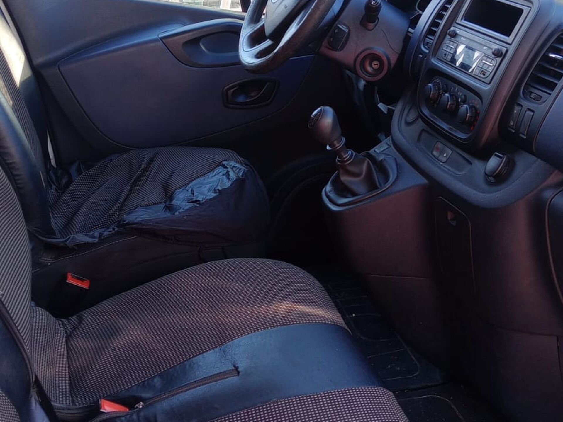 Imagen 2 de OPEL Vivaro Combi