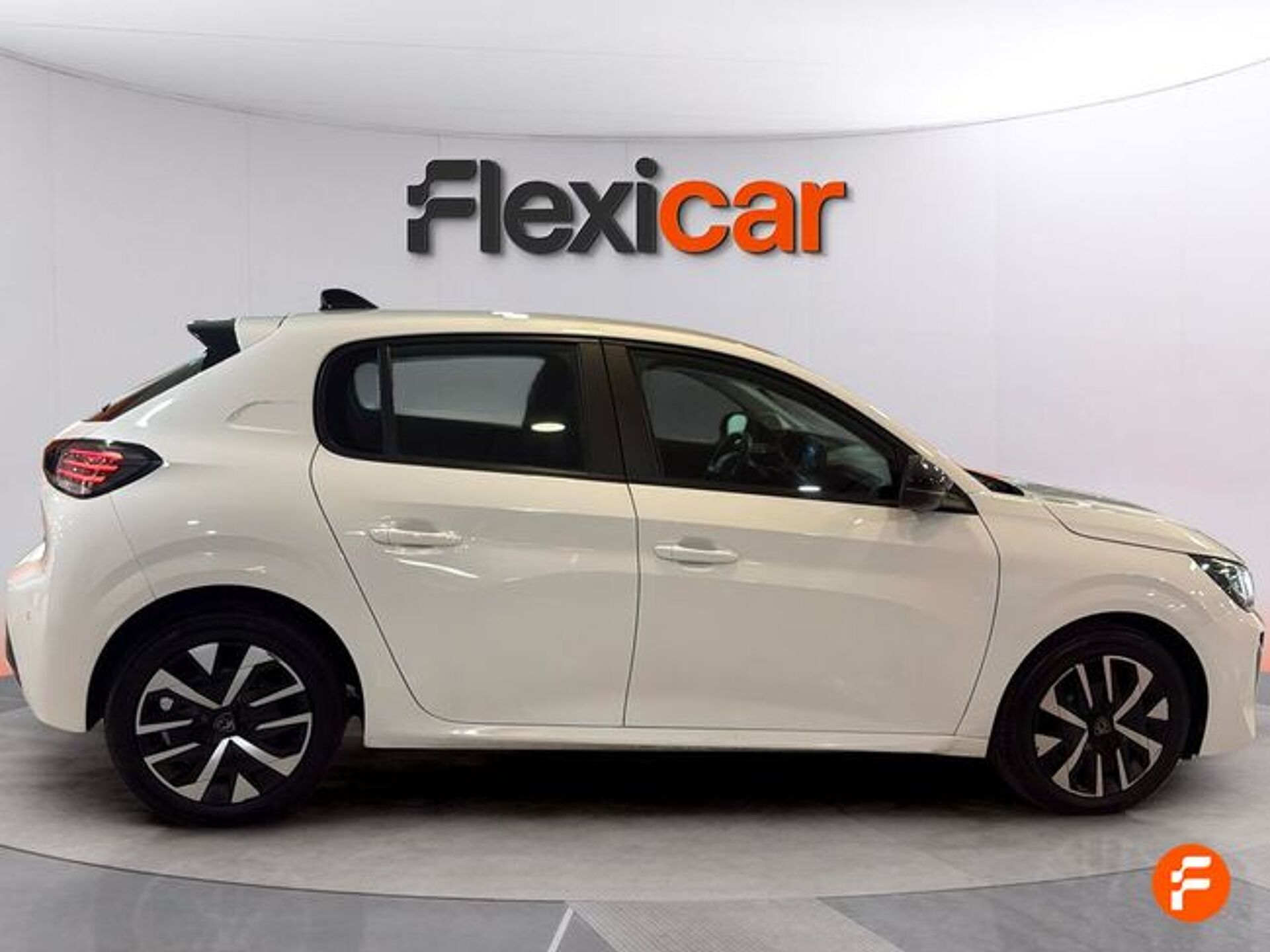 Imagen 3 de PEUGEOT 208