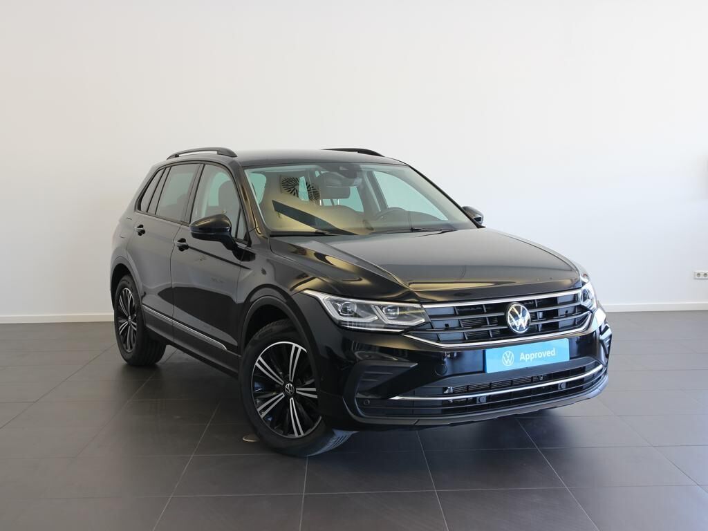 VOLKSWAGEN Tiguan (Life 1.5 TSI 110 kW (150 CV) DSG) en Valencia