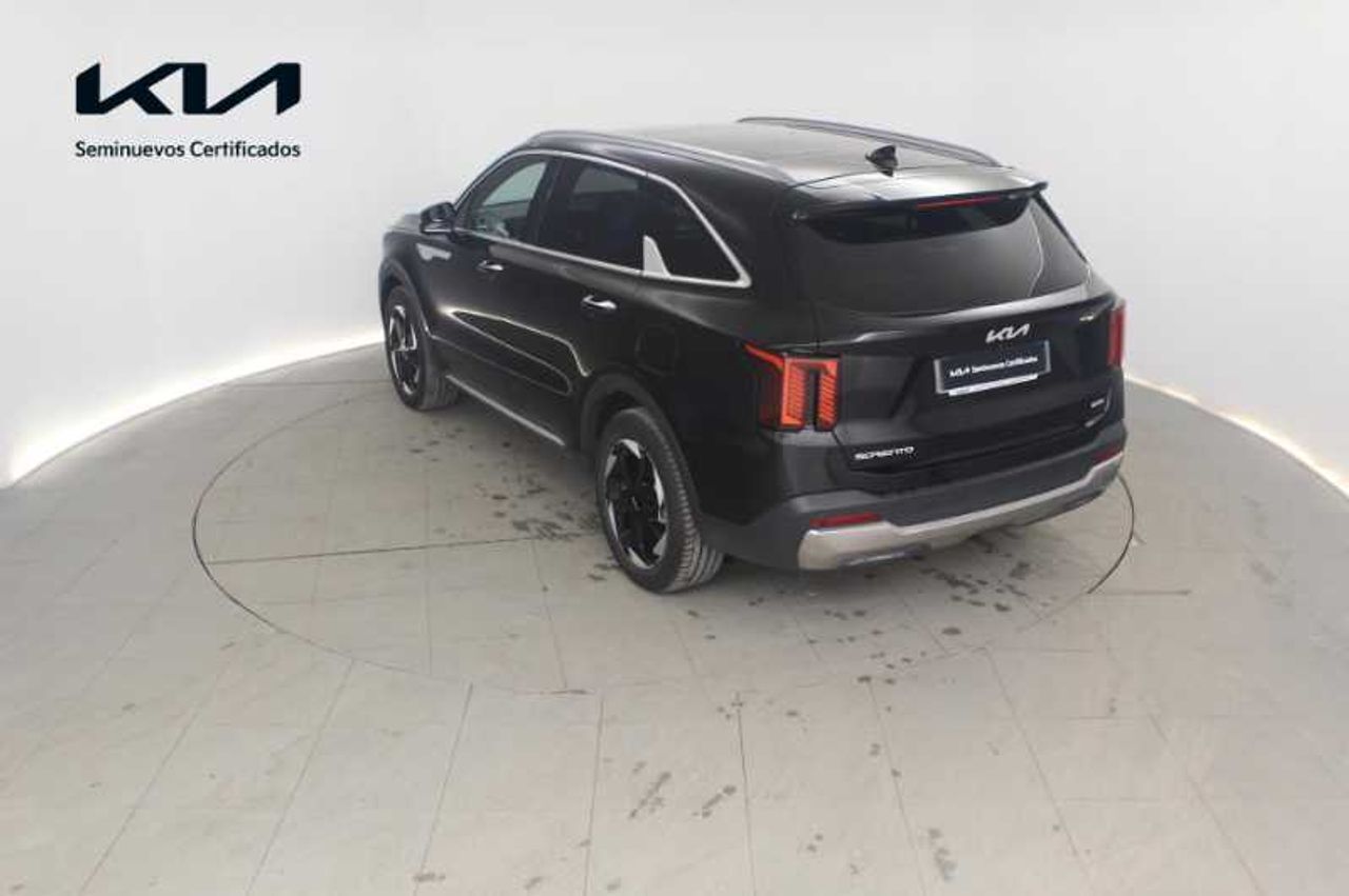 Foto del KIA Sorento 1.6 T-GDi PHEV Emotion 4x4
