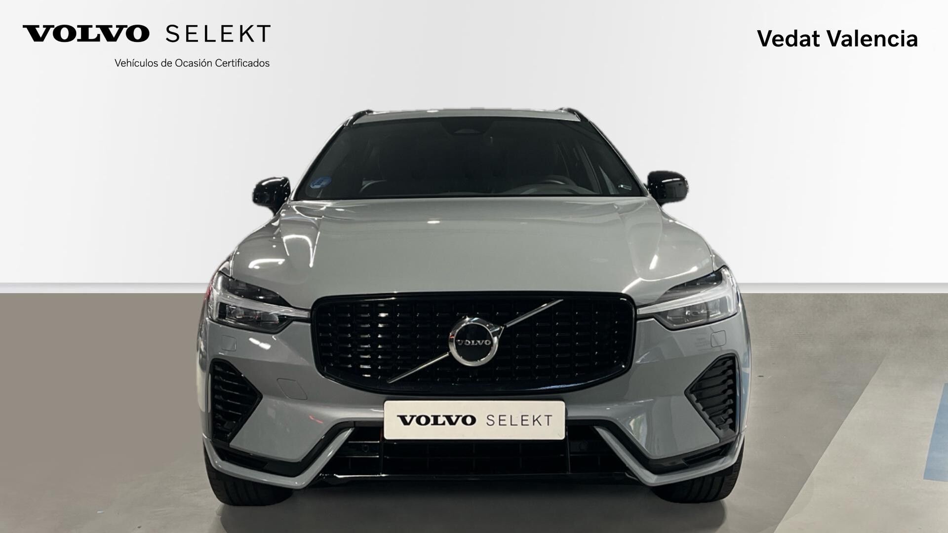 Foto del VOLVO XC60 T6 Recharge Plus Dark