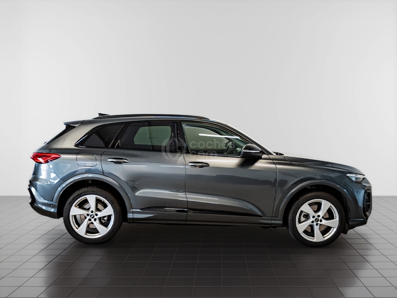 Foto del AUDI Q5 2.0TDI quattro S tronic Black line 150kW