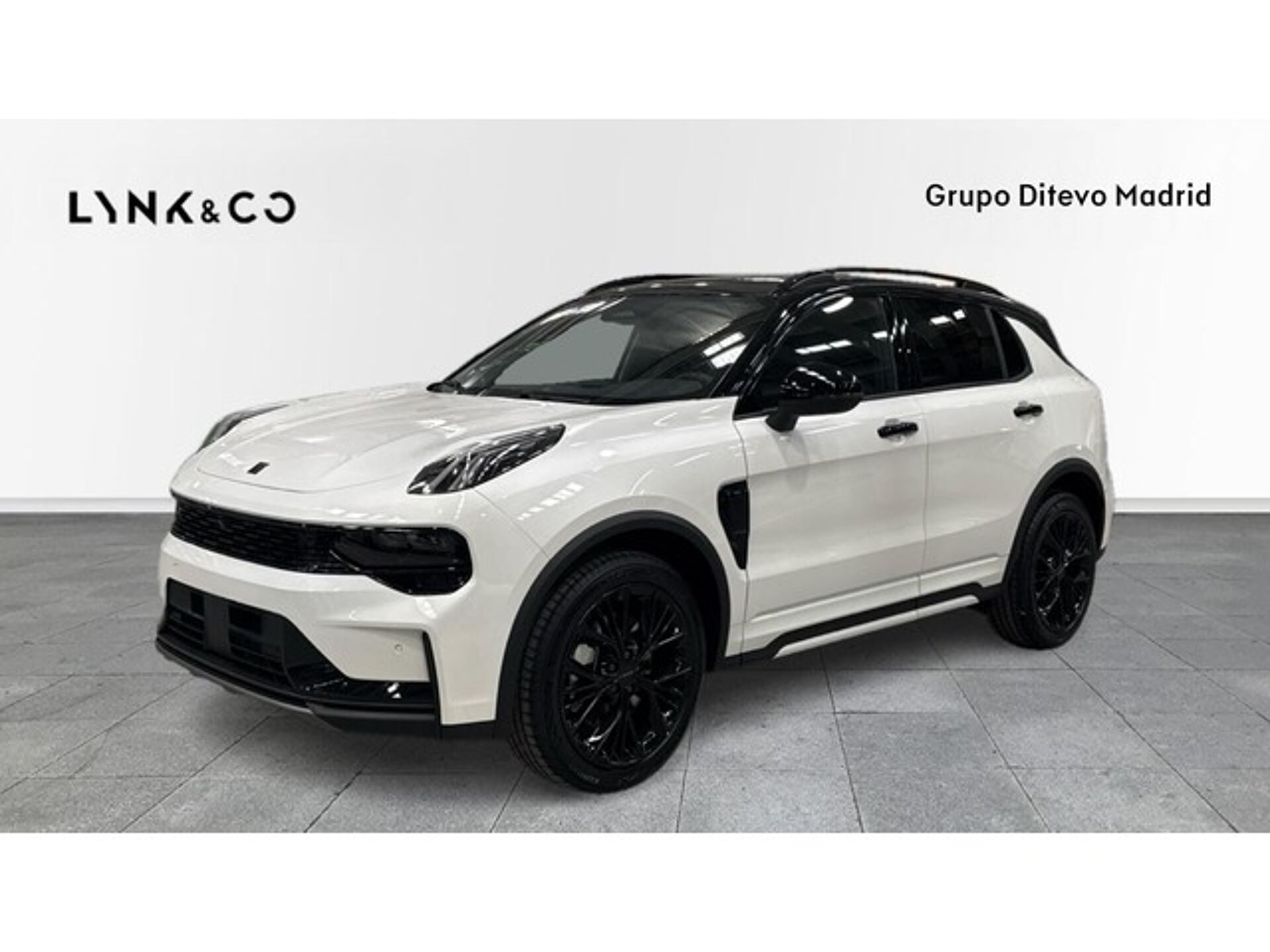 Imagen de LYNK & CO 01