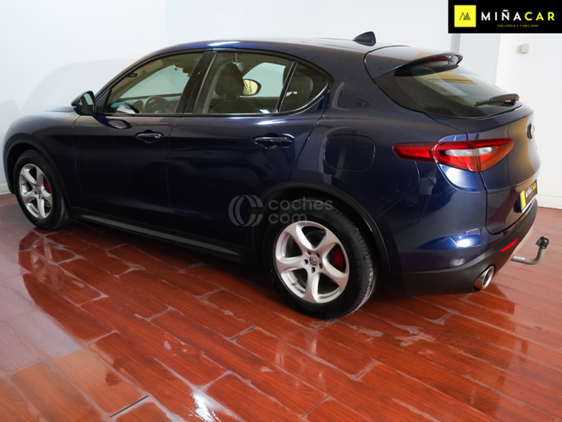 Foto del ALFA ROMEO Stelvio 2.2 Super RWD Aut. 150