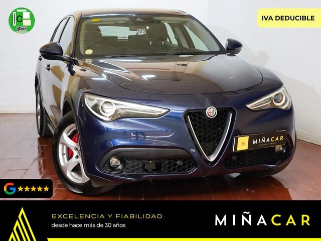 ALFA ROMEO Stelvio (2.2 Diesel Super RWD 110 kW (150 CV)) en Málaga