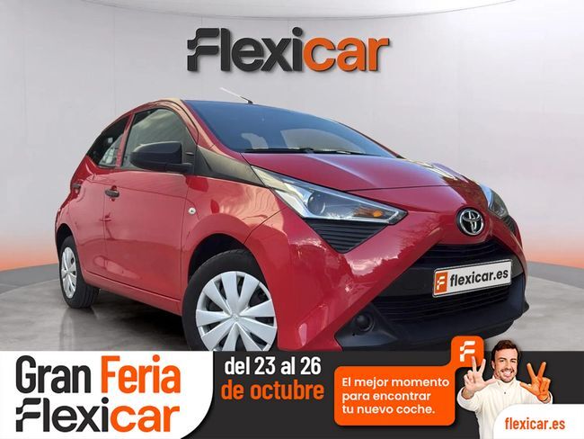 TOYOTA Aygo (1.0 70 x-play) en Girona