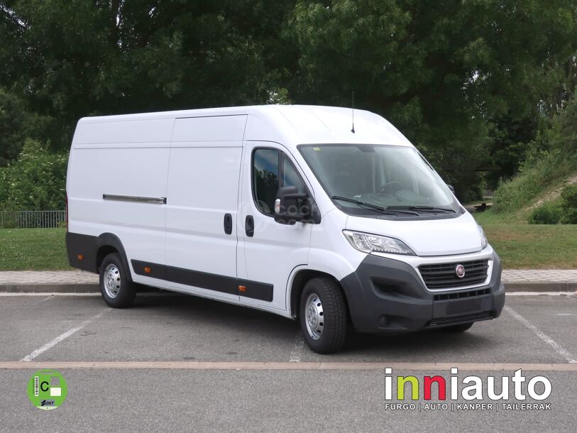 Foto del FIAT Ducato Ch.DCb.Maxi 35 2.3Mjt Largo 95kW