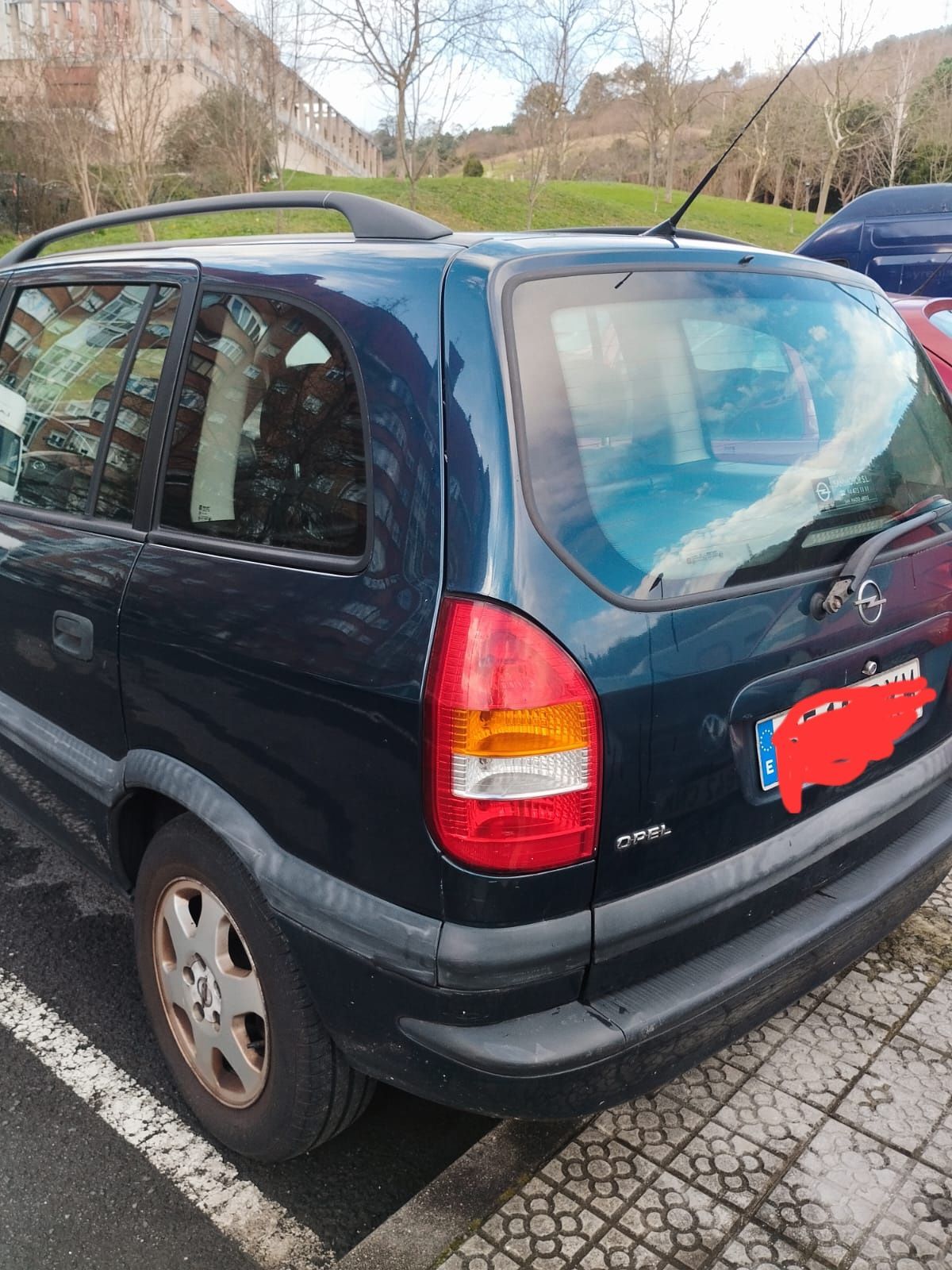 Foto del OPEL Zafira 2.2Dti 16v Elegance