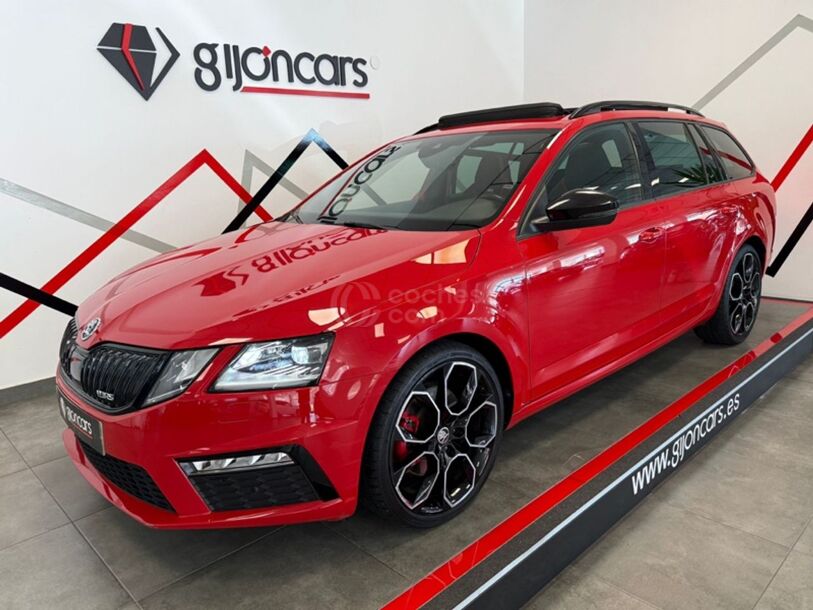Foto del SKODA Octavia Combi 2.0TDI RS 4x4 DSG 135kW