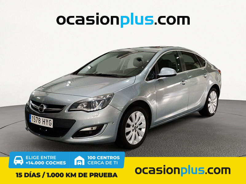 OPEL Astra (1.4 Turbo Excellence 103 kW (140 CV)) en Madrid