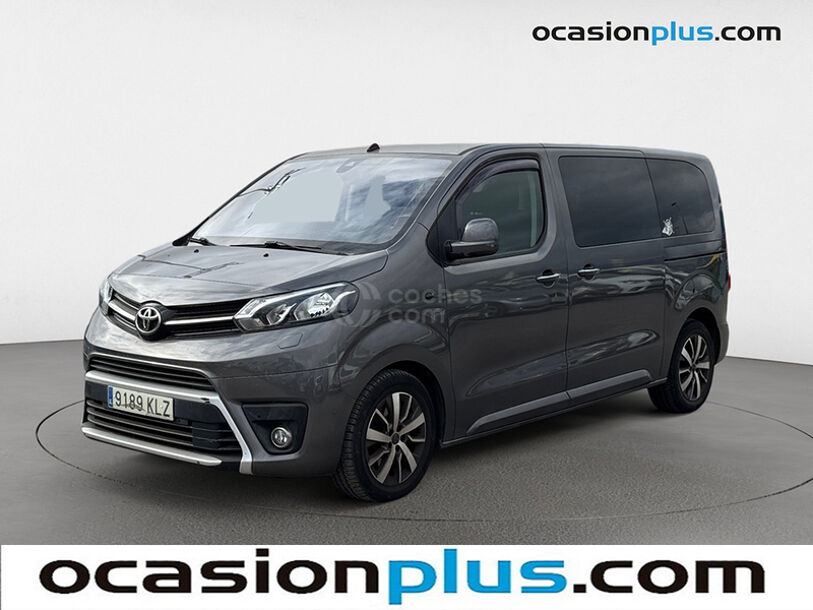 Foto del TOYOTA Proace Verso Family Medio 2.0D 8pl. Advance 150