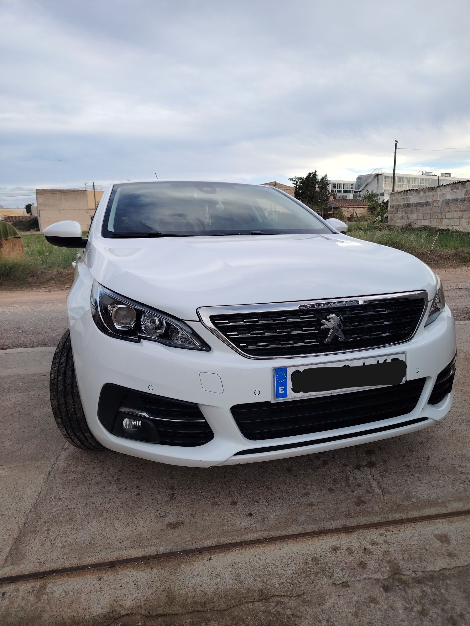 Foto del PEUGEOT 308 1.2 PureTech S&S Allure Pack 110