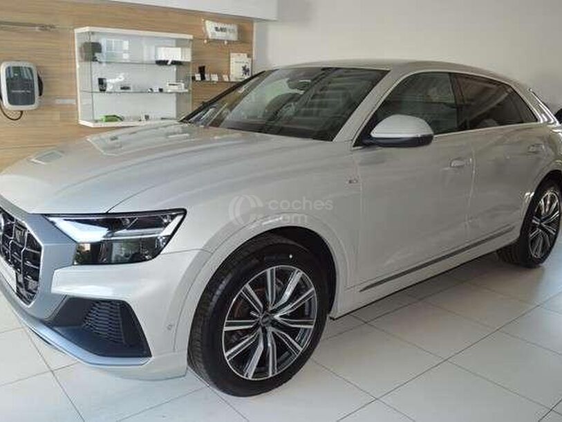 Foto del AUDI Q8 45 TDI quattro tiptronic