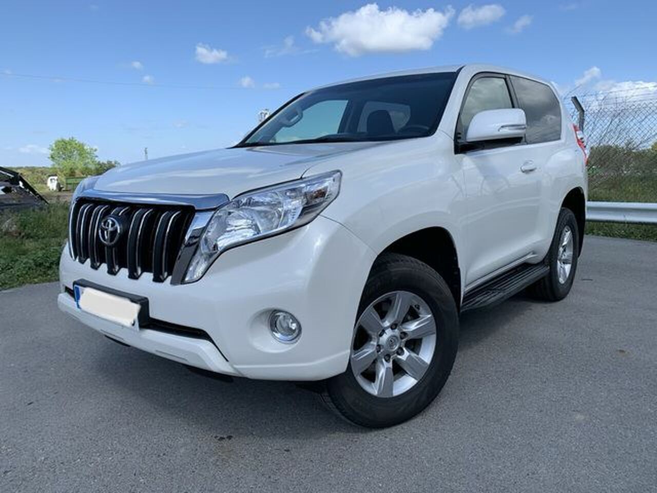 TOYOTA Land Cruiser (Land Cruiser D-4D VX) en Córdoba