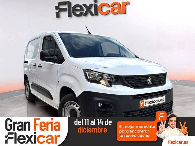 PEUGEOT Partner (1499 cm³ 75 kW / 102 CV) en Barcelona