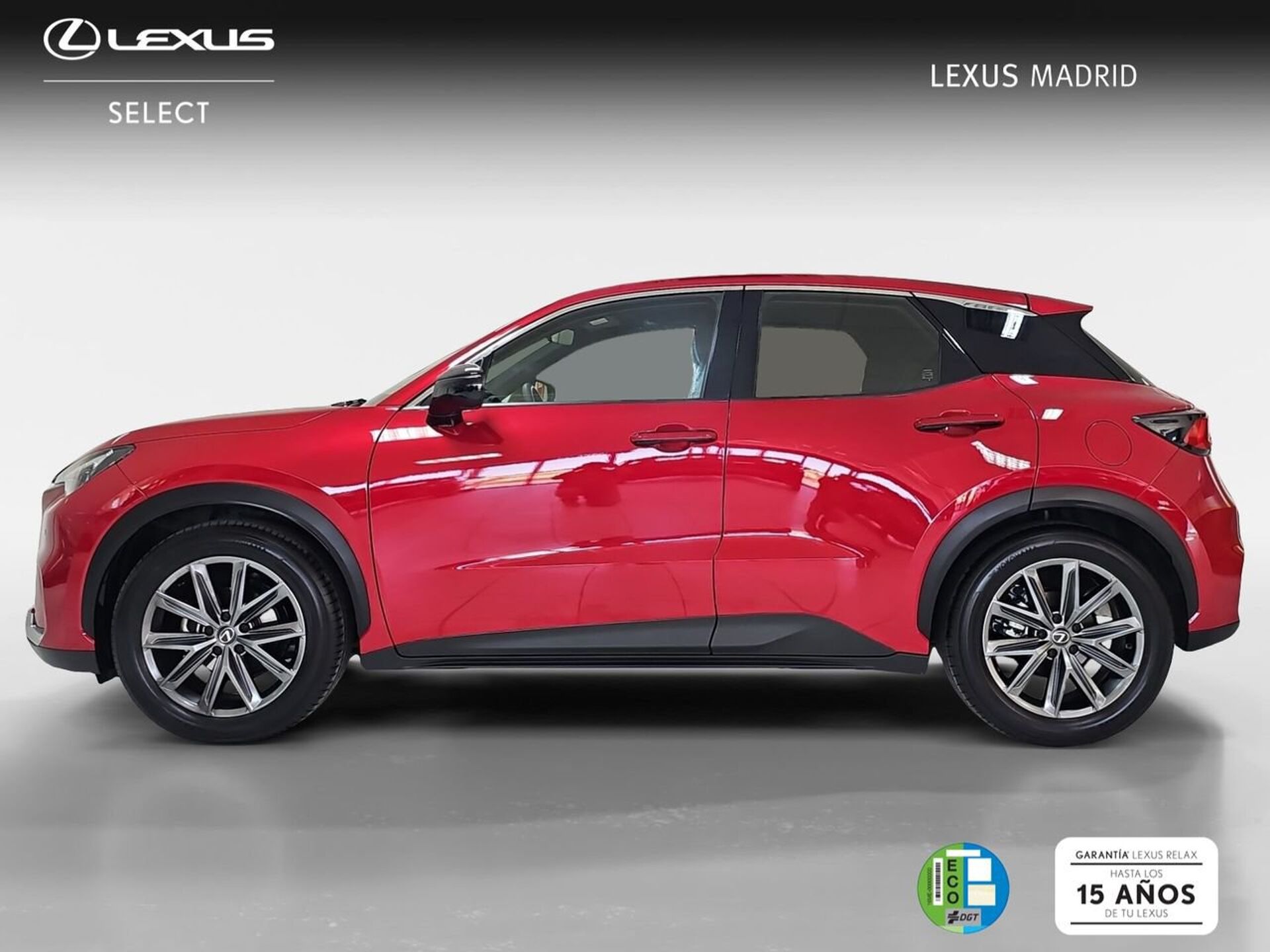 Imagen 3 de LEXUS LBX