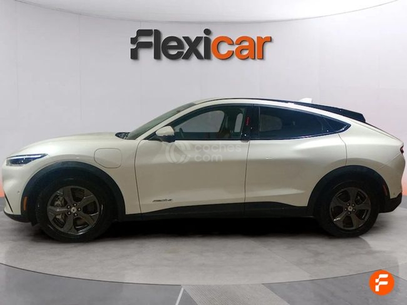 Foto del FORD Mustang Mach-E AWD Rango estandar