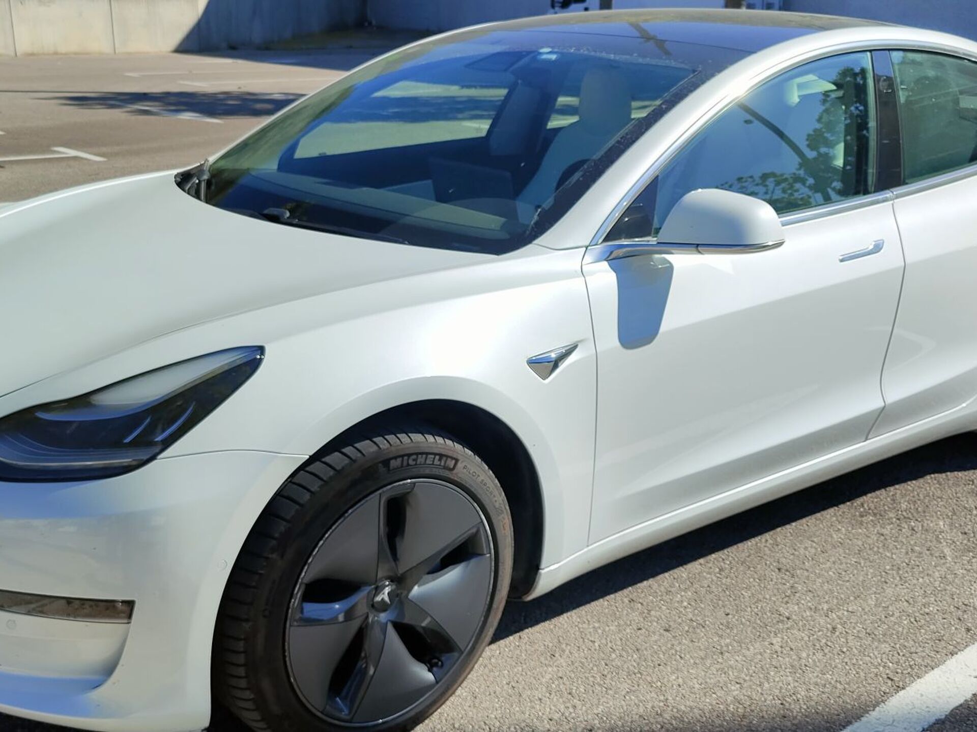 Imagen de TESLA Model 3